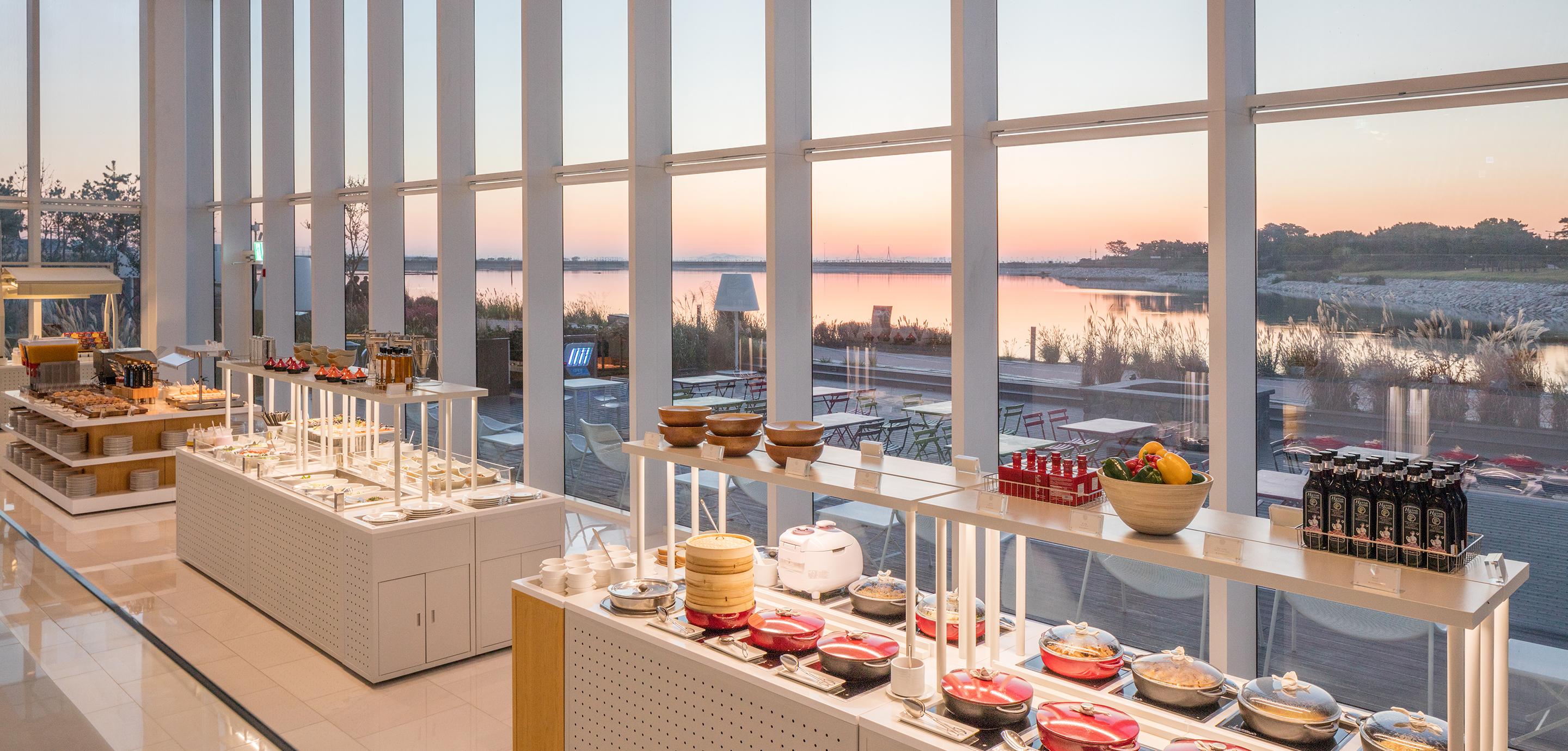 Nest Hotel Incheon Ngoại thất bức ảnh The buffet at the restaurant