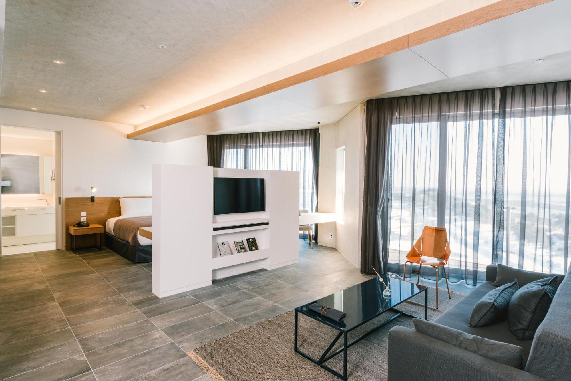 Nest Hotel Incheon Ngoại thất bức ảnh A suite at the hotel